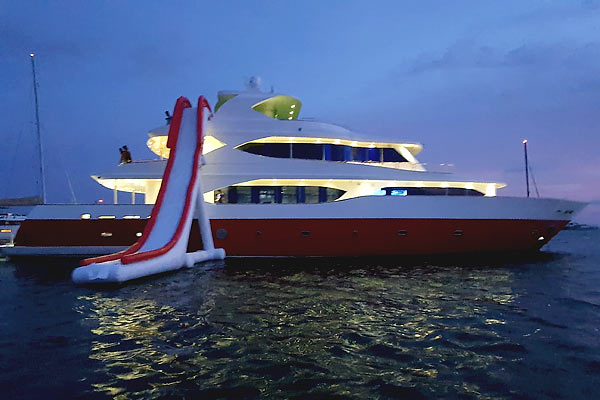 Дайв-сафари на Мальдивах на яхте Princess Sara